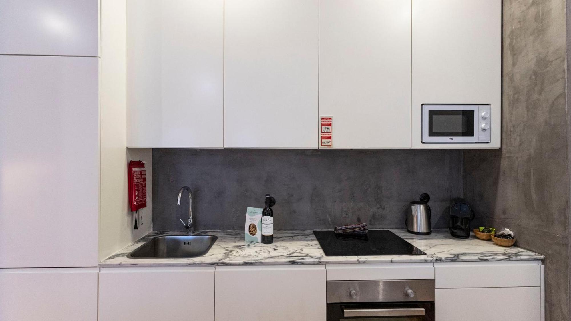 Lovelystay - Allderman Apartment - Almada 1º T ปอร์โต ภายนอก รูปภาพ